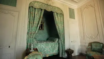 Задник к фильму "Les trésors des favorites des rois de France" #1139825