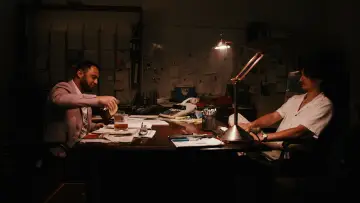 Задник к фильму "Tony
