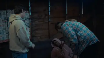 Задник к фильму "We