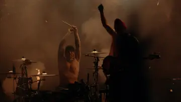 Задник к фильму "Twenty One Pilots: More Than We Ever Imagined" #767534