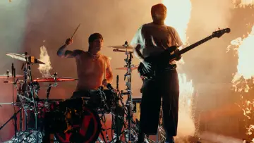 Задник к фильму "Twenty One Pilots: More Than We Ever Imagined" #767552