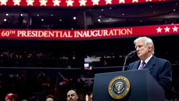 Задник к фильму "Trumps Amerika - Macht, Wandel, Widerstand" #539976