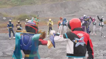 Задник к фильму "ナンバーワン戦隊ゴジュウジャーVSブンブンジャー" #1209285