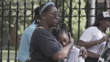 Задник к фильму "#WhileBlack" #1142363