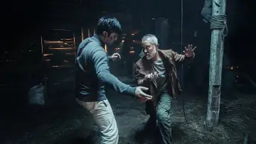 Задник к фильму "Serangan Balik" #1608437