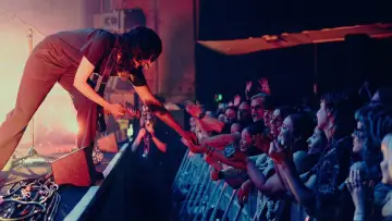 Задник к фильму "Courtney Barnett Live in Hobart" #571480
