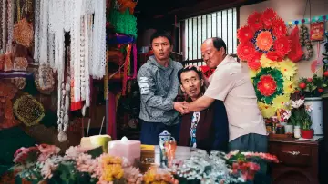 Задник к фильму "东北警察故事3" #779442