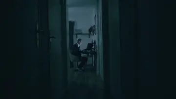 Задник к фильму "How to Welcome a Stranger" #543864