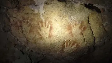 Задник к фильму "Sulawesi - Am Anfang war die Höhlenmalerei" #1652590