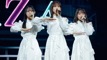 Задник к фильму "松田好花卒業セレモニー" #561676