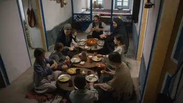 Задник к фильму "Άγιος Παΐσιος" #542308