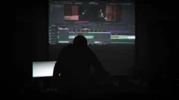 Задник к фильму "Static Hours" #776926