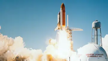 Задник к фильму "Space Shuttle Challenger" #545240