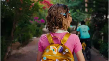 Задник к фильму "Flores" #1746250