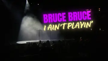 Задник к фильму "Bruce Bruce: I Ain