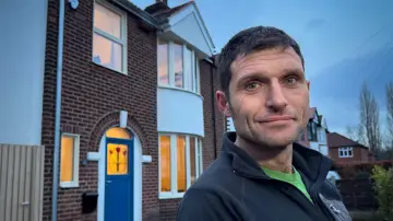 Задник к фильму "Guy Martin