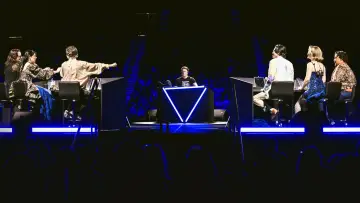 Задник к фильму "Dimension 20 Live: Viva Más Vegas" #776117