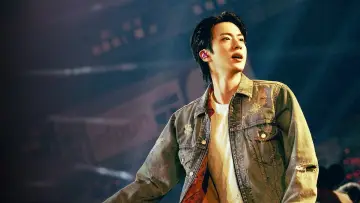 Задник к фильму "BTS World Tour 