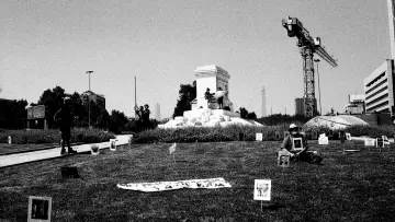 Задник к фильму "Monumento" #776533