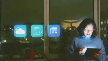 Задник к фильму "Gefährliche Apps - Im Netz der Datenhändler" #921354