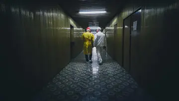 Задник к фильму "Chernobyl: 48 Hours To Escape" #765703