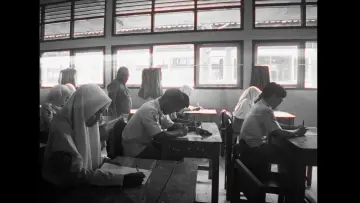 Задник к фильму "Tut Wuri Handayani" #783456