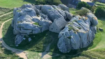 Задник к фильму "Finistère, ces Bretons du bout du monde" #777330