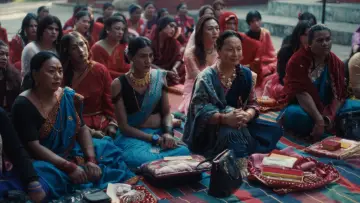 Задник к фильму "तिनीहरू" #834582