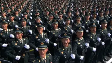 Задник к фильму "Les Empires contre-attaquent" #800576