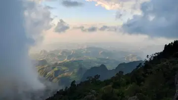 Le royaume des nuages постер