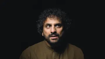 Задник к фильму "Nish Kumar: Nish, Don