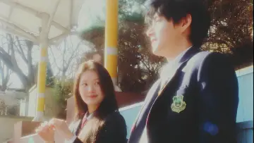 Задник к фильму "그날 밤, 우리의 디카페인" #1142876