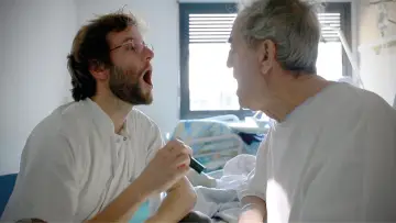 Задник к фильму "Toubib, 12 années dans la vie d