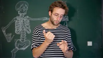 Задник к фильму "Toubib, 12 années dans la vie d