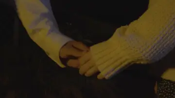 Задник к фильму "When He Leaves" #803405