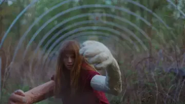 Задник к фильму "Mother Future Self" #915917