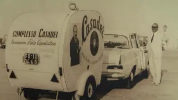 Задник к фильму "Fronte Mare - Cent’anni di riviera romagnola" #980858