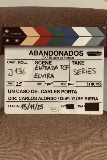 Постер к фильму "Abandonados" #822709