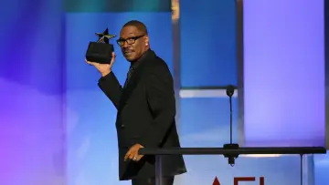 Задник к фильму "The 51st AFI Life Achievement Award: A Tribute to Eddie Murphy" #911947