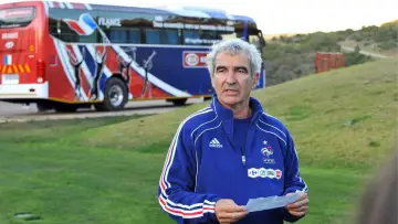 Задник к фильму "Le Bus : Les Bleus en grève" #817226