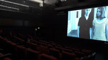Задник к фильму "Love on the Silver Screen" #874715
