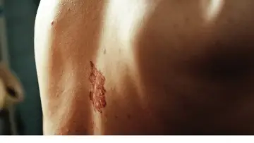 Задник к фильму "Original Wound" #823371