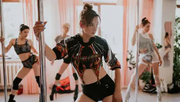 Задник к фильму "EXOTIC" #1212457