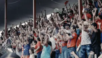 Задник к фильму "Guerreros" #823506