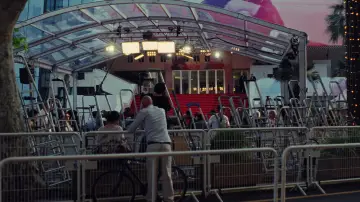 Задник к фильму "Les Festivaliers" #1190932