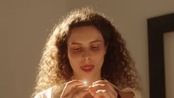 Задник к фильму "La mujer del escultor" #823357