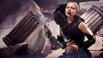Задник к фильму "Apple Music Live: Lady Gaga MAYHEM Requiem" #816223