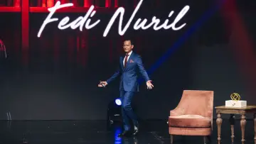 Задник к фильму "Adili Idola Celebrity Roast: Fedi Nuril" #817720