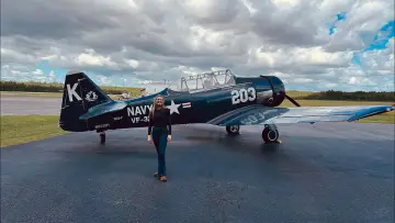 Задник к фильму "Airworthy" #832938