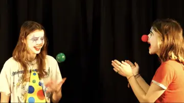 Задник к фильму "Clowning Around" #824216